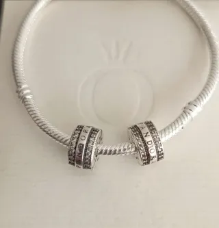 Charms Separadores Clips Corazones y Logo