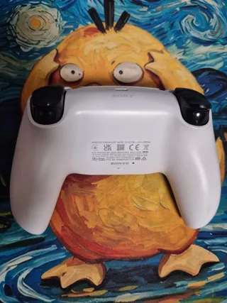 Controller PS5 DualSense con joystick magnetici TMR