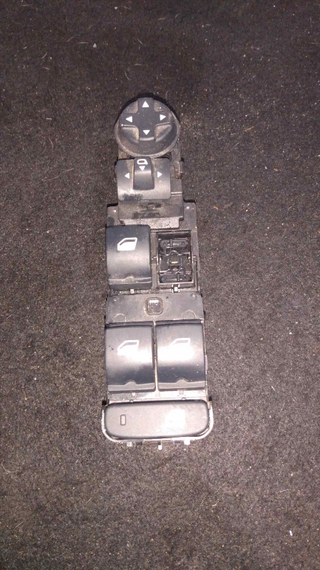 MANDO ELEVALUNAS DELANTERO IZQUIERDO PEUGEOT