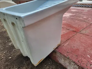 Pila de lavar ropa Roca