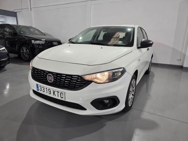 FIAT Tipo 5p 1.6 Multijet II 88 kW (120 CV) Pop Business