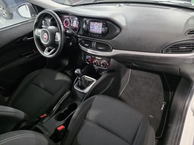 FIAT Tipo 5p 1.6 Multijet II 88 kW (120 CV) Pop Business