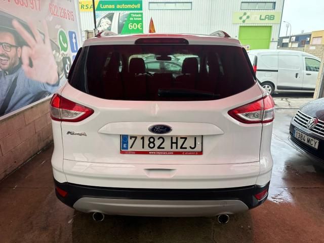 FORD Kuga 2.0 TDCI 140 CV Powershift 4WD Titanium