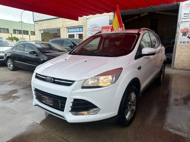 FORD Kuga 2.0 TDCI 140 CV Powershift 4WD Titanium