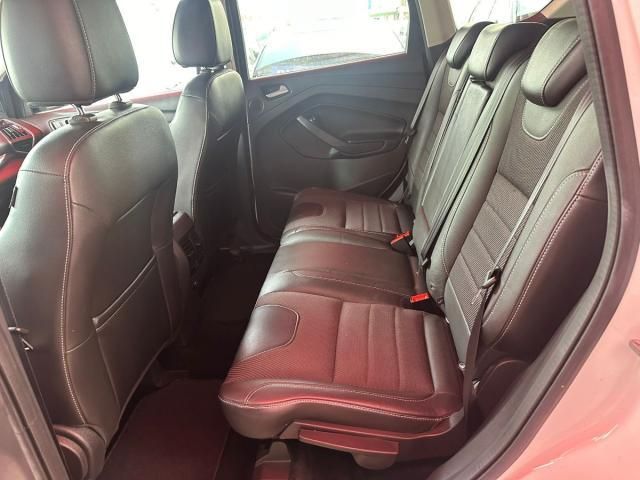 FORD Kuga 2.0 TDCI 140 CV Powershift 4WD Titanium