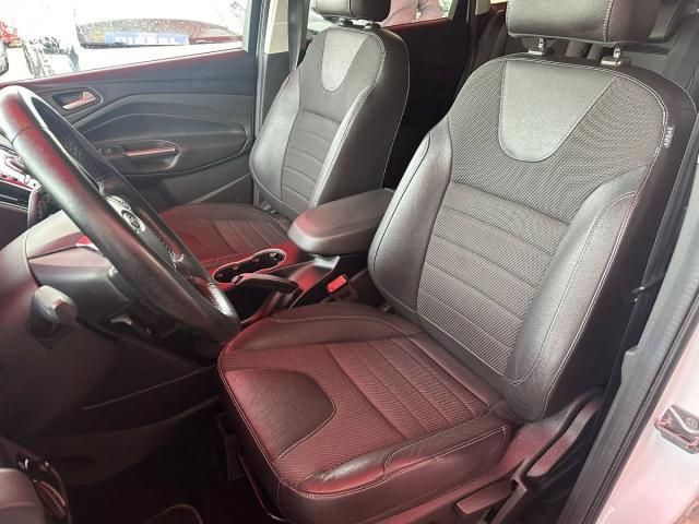 FORD Kuga 2.0 TDCI 140 CV Powershift 4WD Titanium