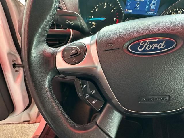 FORD Kuga 2.0 TDCI 140 CV Powershift 4WD Titanium