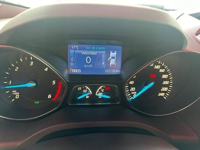 FORD Kuga 2.0 TDCI 140 CV Powershift 4WD Titanium