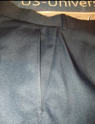 Traje de chaqueta azul marino