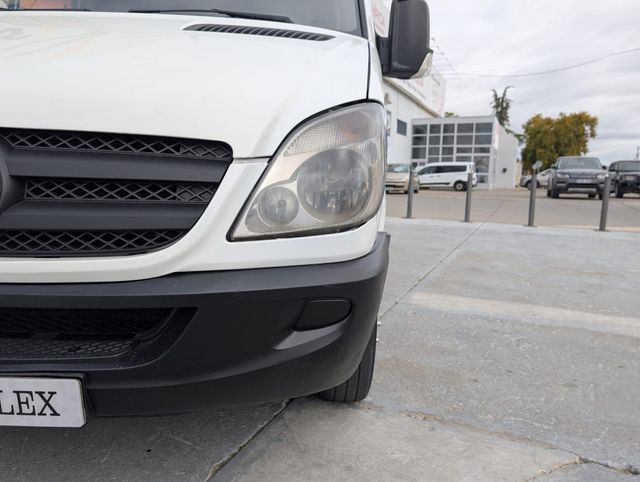 MERCEDES_BENZ Sprinter 518 CDI LARGO 5.0T