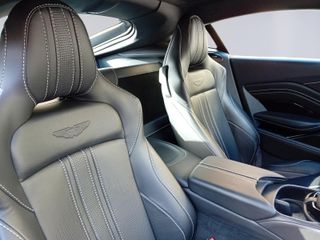 Aston Martin Vantage 4.0 V8