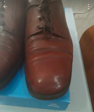 Zapatos de Piel Chr. Laurent Marrón