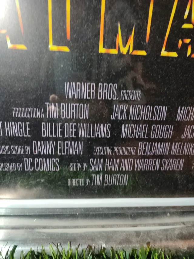 Póster Batman 1989 con créditos en Inglés