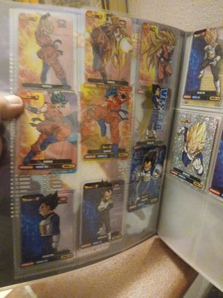 Raccoglitore Dragon Ball Super + 25 figurine