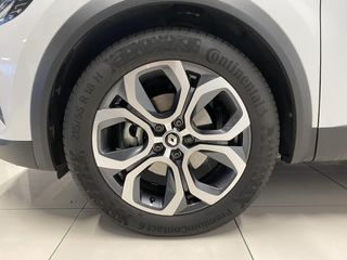 RENAULT Captur Híbrido Captur Híbrido Captur E-TECH Híbrido Zen Fast Track 105kW