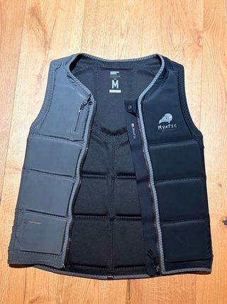 Pack Tabla Wakeboard Ronix y Chaleco Mystic