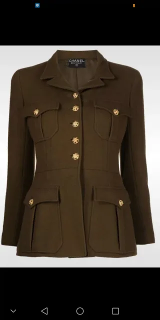 Orecchini Chanel in lana stile militare