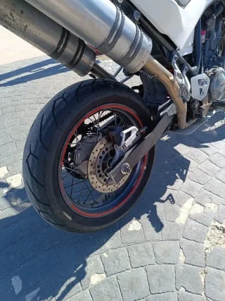 Yamaha XT 660 X Supermotard Blanca