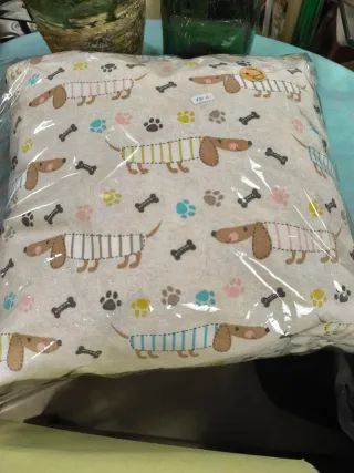 Cojín decorativo perros salchicha