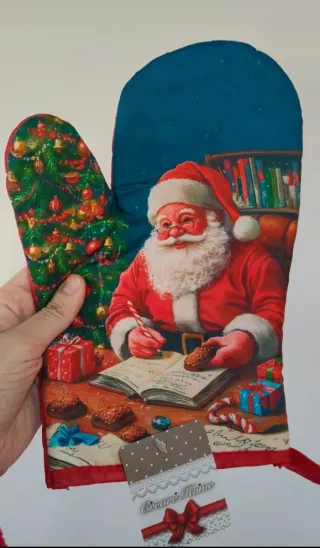 Set cucina: 2 presine + 2 guanti forno