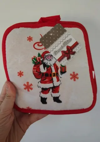 Set cucina: 2 presine + 2 guanti forno