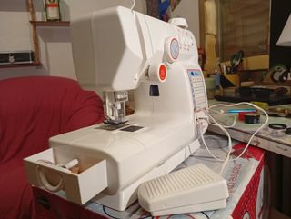 Máquina de coser infantil ItsImagical