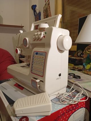 Máquina de coser infantil ItsImagical