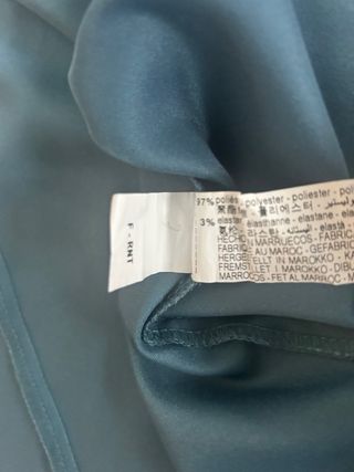 Falda midi Zara azul satinada