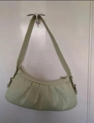 Bolso de hombro verde claro