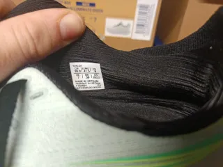 Zapatillas ASICS nimbus 28 Running Gris y Verde