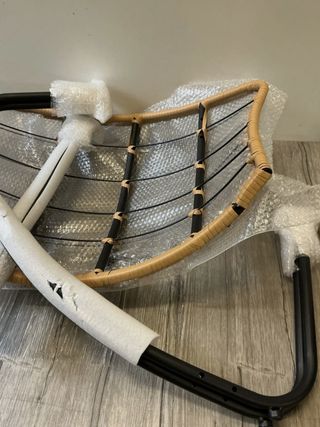 Sillón mecedora poliratán beige