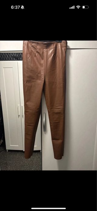 Pantalones de cuero marrones talla 36