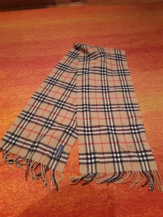 Bufanda Burberrys Clásica Beige y Roja