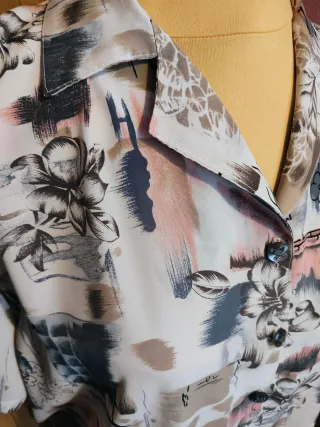 Blusa estampada vintage