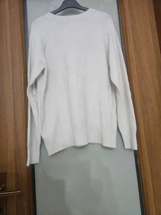 Maglione bianco panna con strass