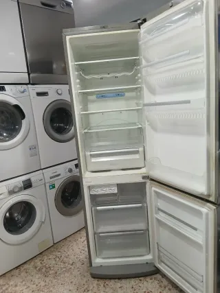 Frigorífico combi LG