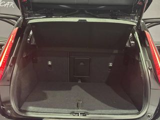 Volvo XC40 2.0 B4 G Auto