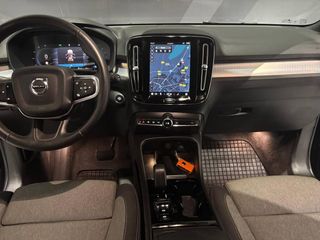 Volvo XC40 2.0 B4 G Auto
