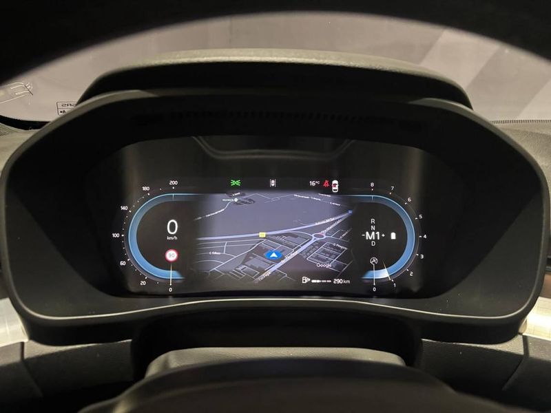 Volvo XC40 2025, foto 15