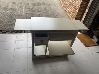 Mesa auxiliar TV/ordenador