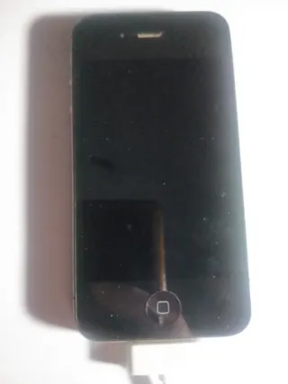 iPhone 4 Negro para piezas. Bloqueado.