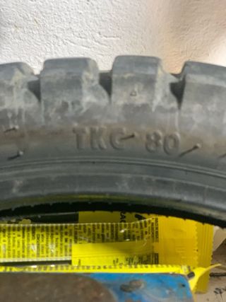 Neumático TKC 80 90/90-21 54S