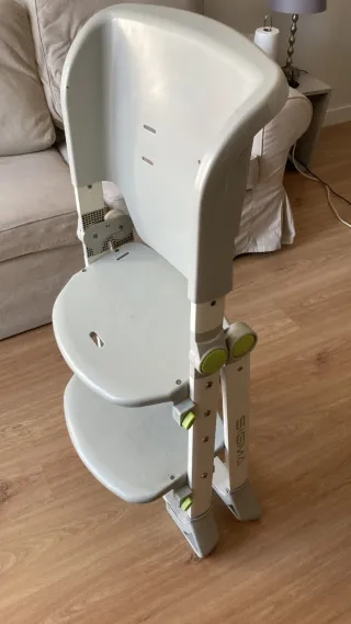 Trona Sigma de la marca Jané, plegable y evolutiva