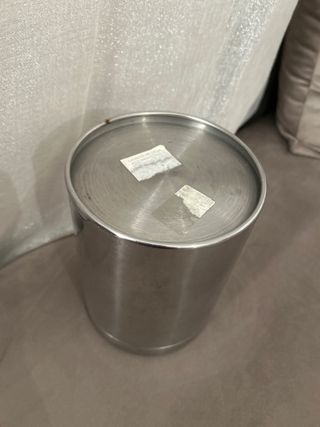 Papelera deescritorio de acero inoxidable