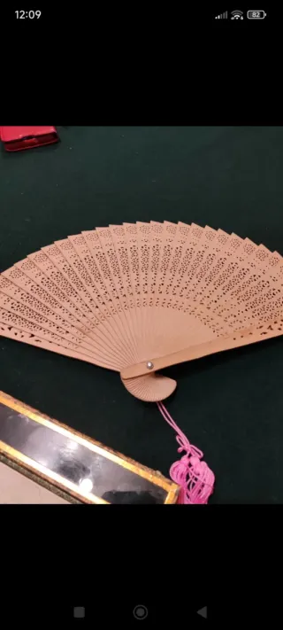 Ventaglio cinese in legno con scatola in legno