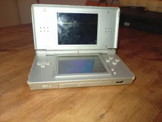 Nintendo DS Lite Plata