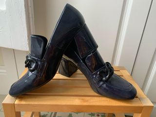 Zapatos charol Mango azul comodísimos