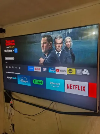 TV LG Smart TV 79 4K WiFi