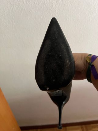 Zapatos de salón Guess negros, piel