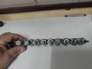 Llave carraca y puntas Allen